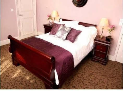Rooms At The Rosebery NWI Dış mekan fotoğraf